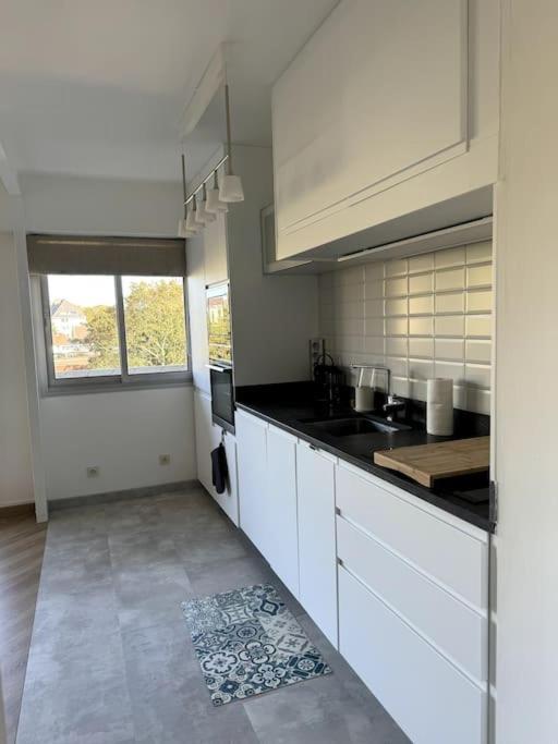 Appartement Neuf Avec Balcon Et Parking Prive Caen Exterior photo